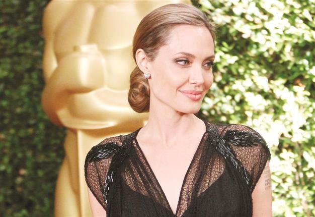 Actress Jolie honored with honorary Oscar