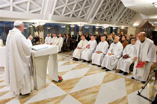 Pope says no Middle East without Christians