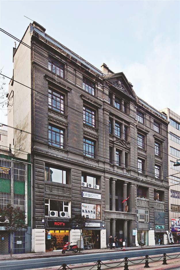 The political aspects of Istanbul Biennials