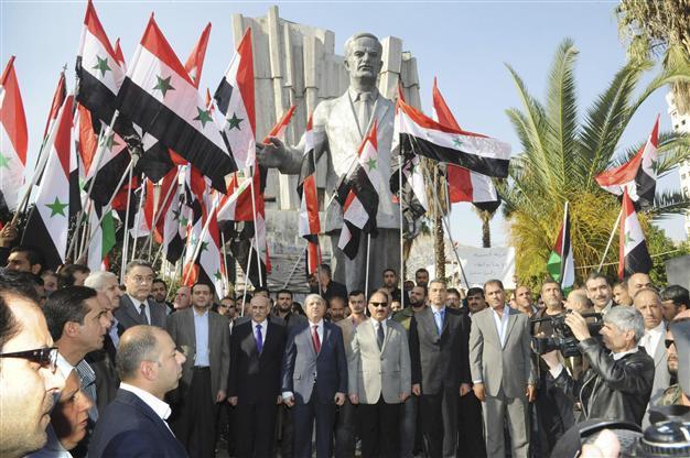 Top Assad officials in Moscow to discuss Syria talks
