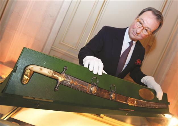 Historic sabre sells for $1 million