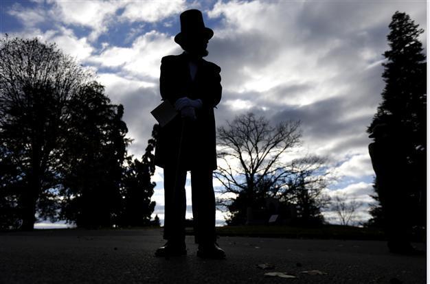 US marks 150th anniversary of Lincolns Gettysburg Address