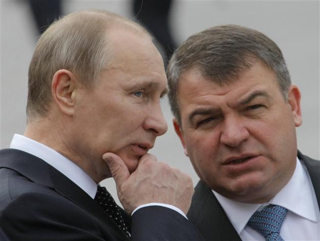 Russia opens criminal probe against ex-defence minister