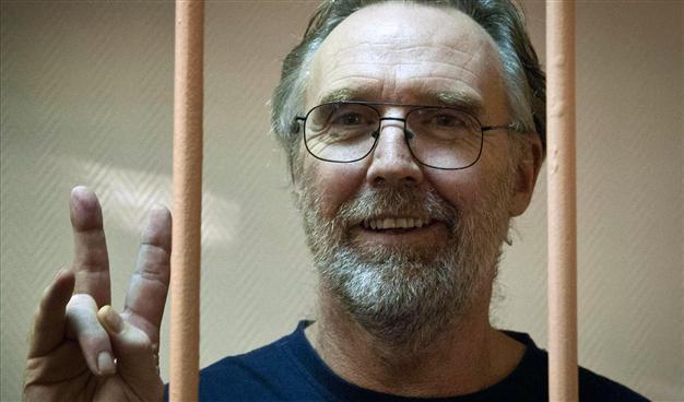Russian court releases last Greenpeace activist on bail