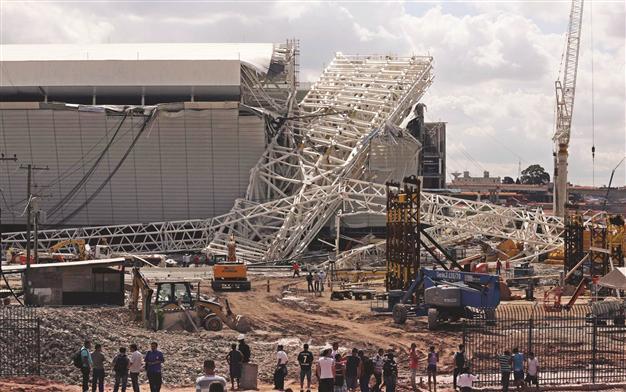 Two workers die in Brazil World Cup stadium set