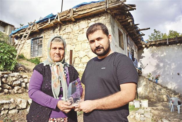 Director of villagers’ film wins at a US film festival