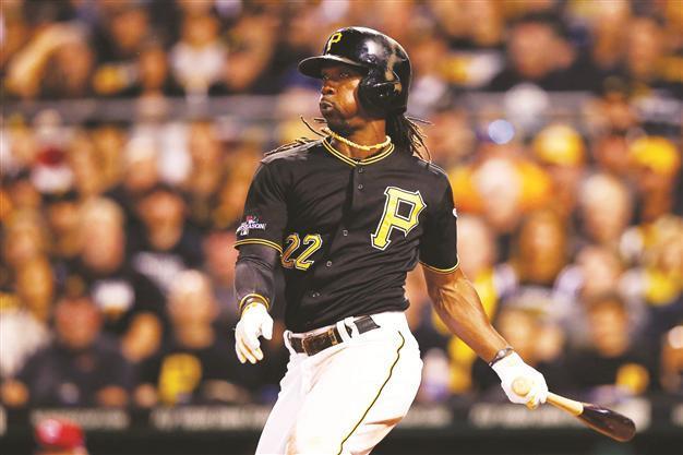 Pirates rip Reds to advance in playoffs