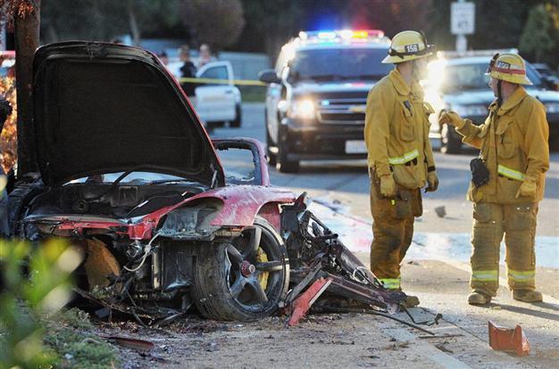 Fast and Furious actor Walker dies in car crash