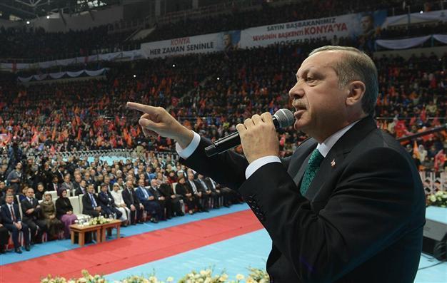Turkish prime minister silent on corruption operation, defies ‘hostile’ attempts