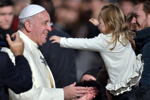 Pope Francis calls for prayers for Syria nuns