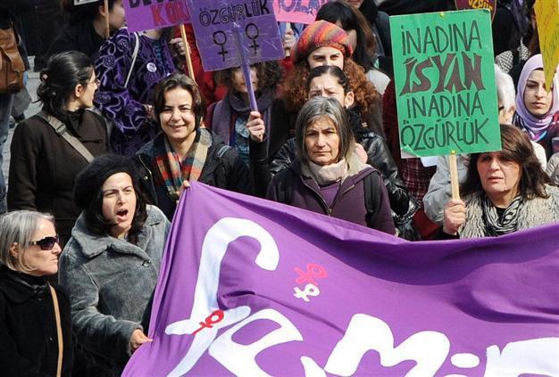 Over 5,000 Turkish women applied for help due to violence in 2012: Ministry