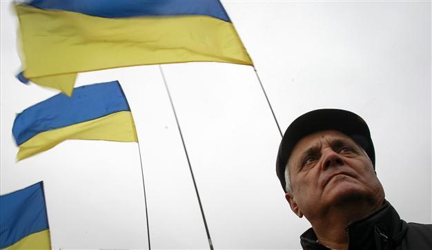 EU suspends work on Ukraine accord implementation