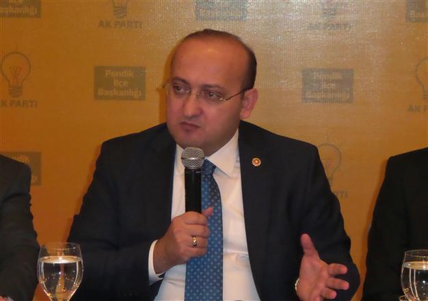 PM’s adviser accuses Gülen movement of plotting against Turkish army, nation