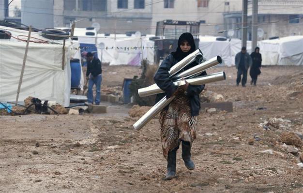 US suspends non-lethal assistance into northern Syria