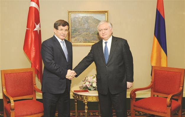 Turkish FM: 1915 Armenian deportation inhumane