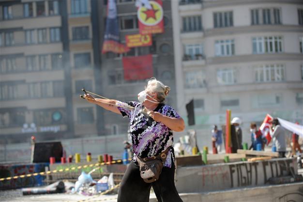 Gezi’s ‘sling-shot auntie’ ready for action after release from detention