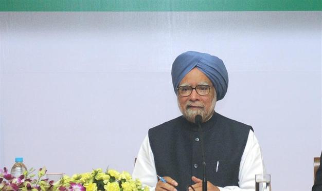 Indian PM Singh says will step down after 2014 elections
