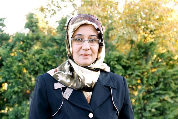 Headscarved lawmakers set to enter Turkish Parliament