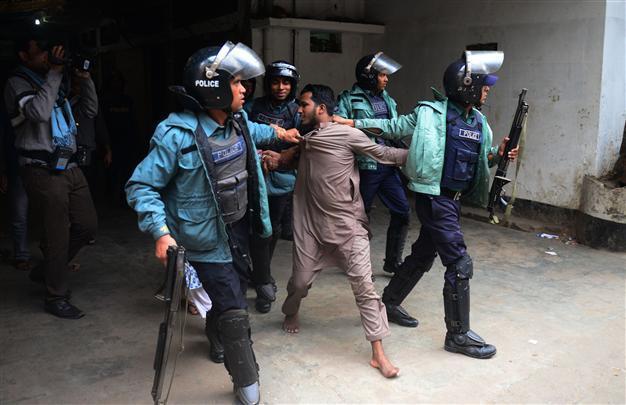 Deadly clashes erupt in Bangladesh as opposition march gets underway