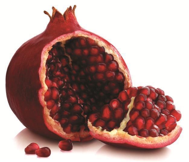 One pomegranate, twelve grapes, a thousand lentils