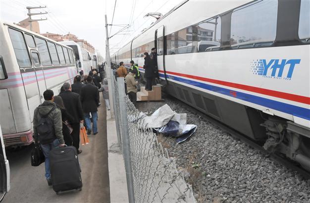 Roadworks cause Turkey’s state-of-the-art high-speed train track to collapse in Eskişehir