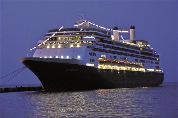Cruise visits to İzmir drops after 10 years