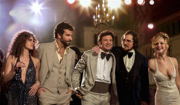 American Hustle, Gravity top Oscar nods with 10 each