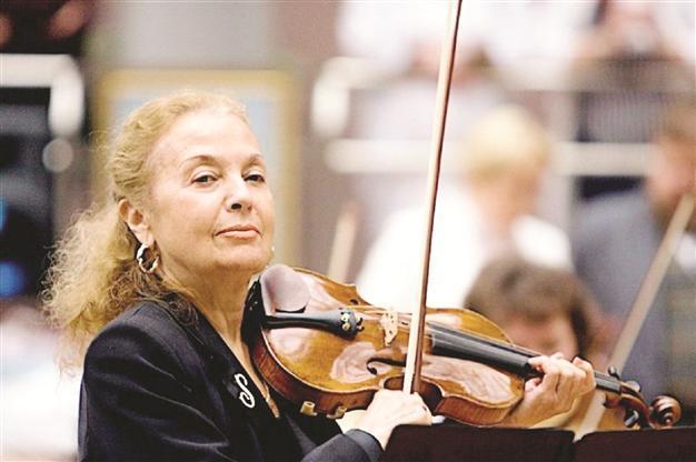 Vivaldi Orchestra & Svetlana Bezrodnaya