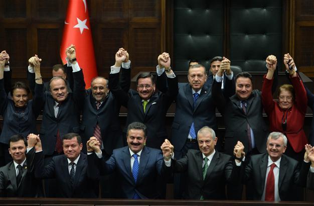 Turkish PM unveils 10 candidates for local elections, Gökçek to run for fifth term