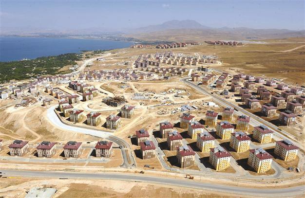 Turkish government spends 5 bln liras after Van quake