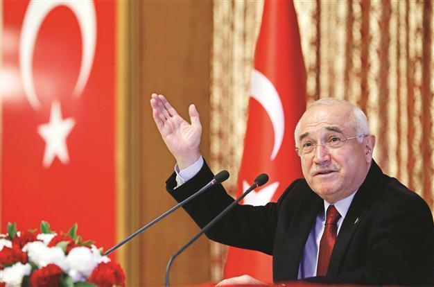 Turkish Parliamentary Speaker Çiçek deplores end of court independence