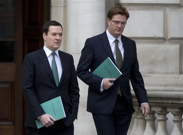 UK gov’t to cut welfare budget as election nears