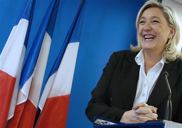 Improve the EU Let it collapse, says Frances Le Pen