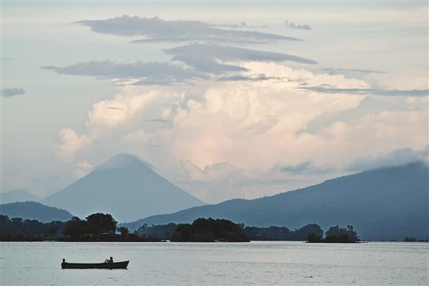 Nicaragua, Chinese tycoon say canal work to start in 2014