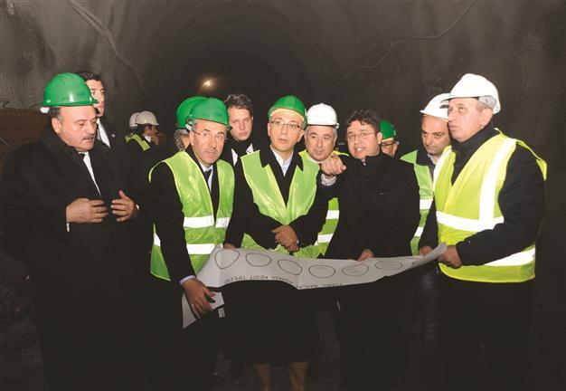 2014 will be year of high-speed trains: Turkish transport minister