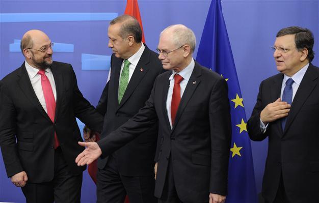 Turkish PM Erdoğan ‘assures’ EU he will respect rule of law
