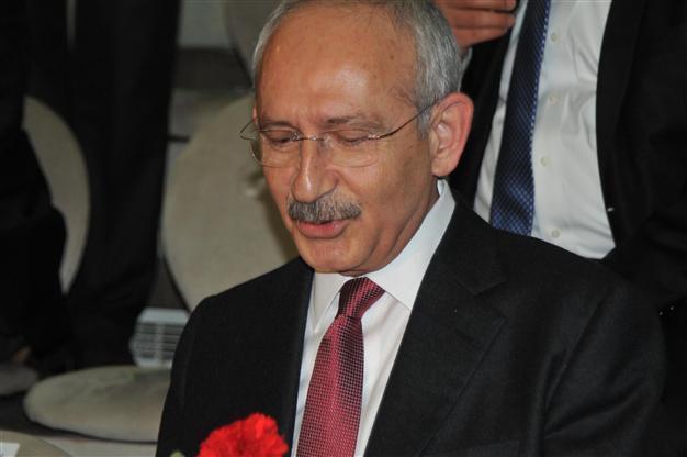 Turkeys opposition leader meets US ambassador amid political turmoil