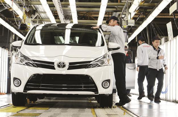 New Toyota lures Israelis, Russians