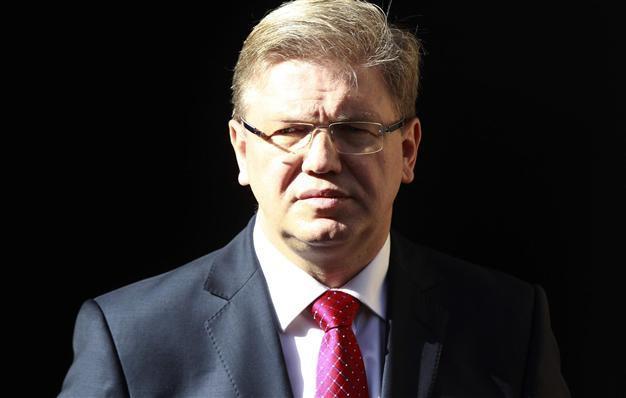 Commissioner Füle to meet with Turkish EU minister over judiciary bill