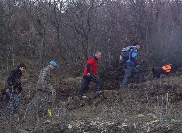 Missing soldier’s gun found at Uludağ, prompting rescue searches for his body