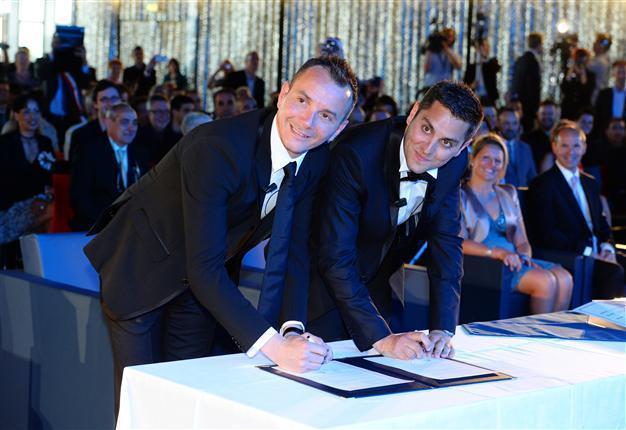 France sees 7,000 gay marriages last year