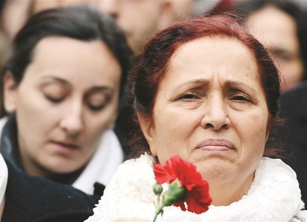 French president to meet widow of Armenian-Turkish journalist Hrant Dink