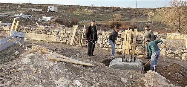 Prisoners working on excavations of ancient city’s mosaics in Black Sea region