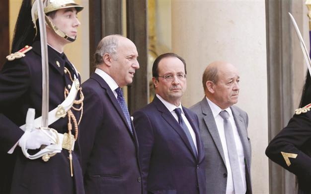 France seeks to put Turkish ties back on track