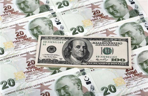 No slowdown in foreign exchange rate’s climb after political crisis