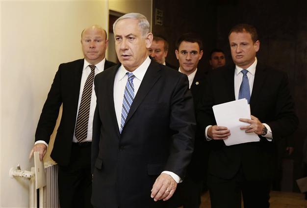 Israel PM rejects Kerrys boycott warning