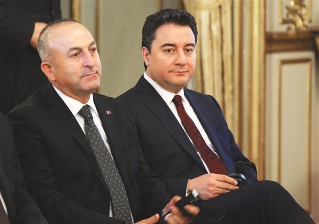 Limiting capital movement suicidal move for economy: Deputy PM