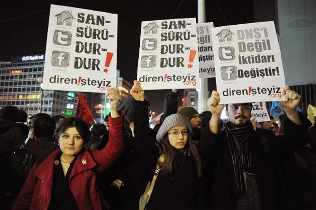 Main opposition to apply to Constitutional Court if President Gül does not veto Internet bill
