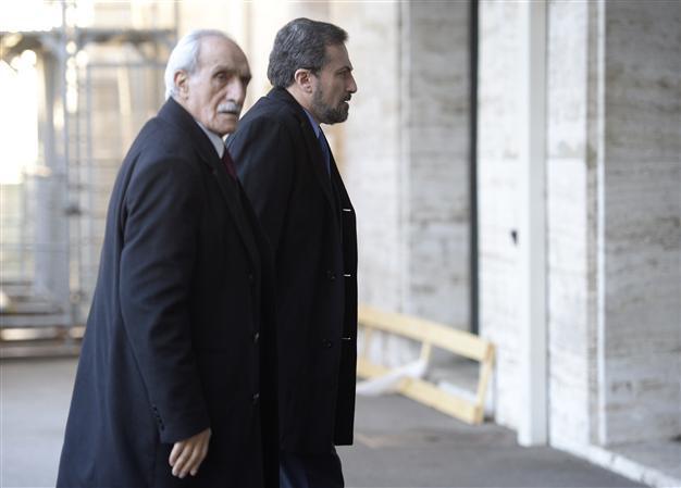 Brahimi says Syria talks not making much progress but hopes for take-off