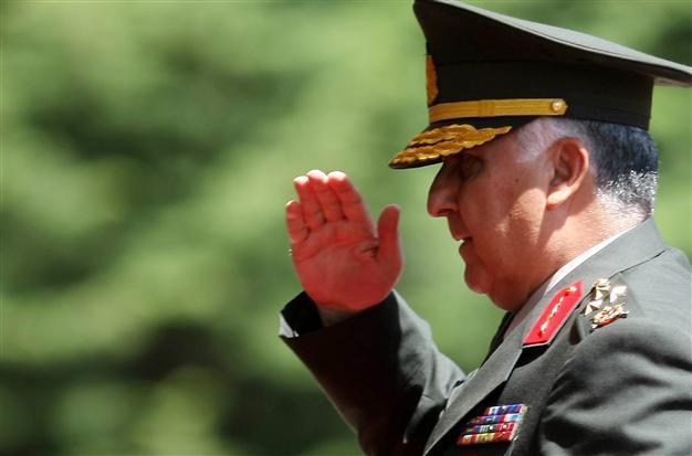 Current chief of staff may serve until 2017 with new law